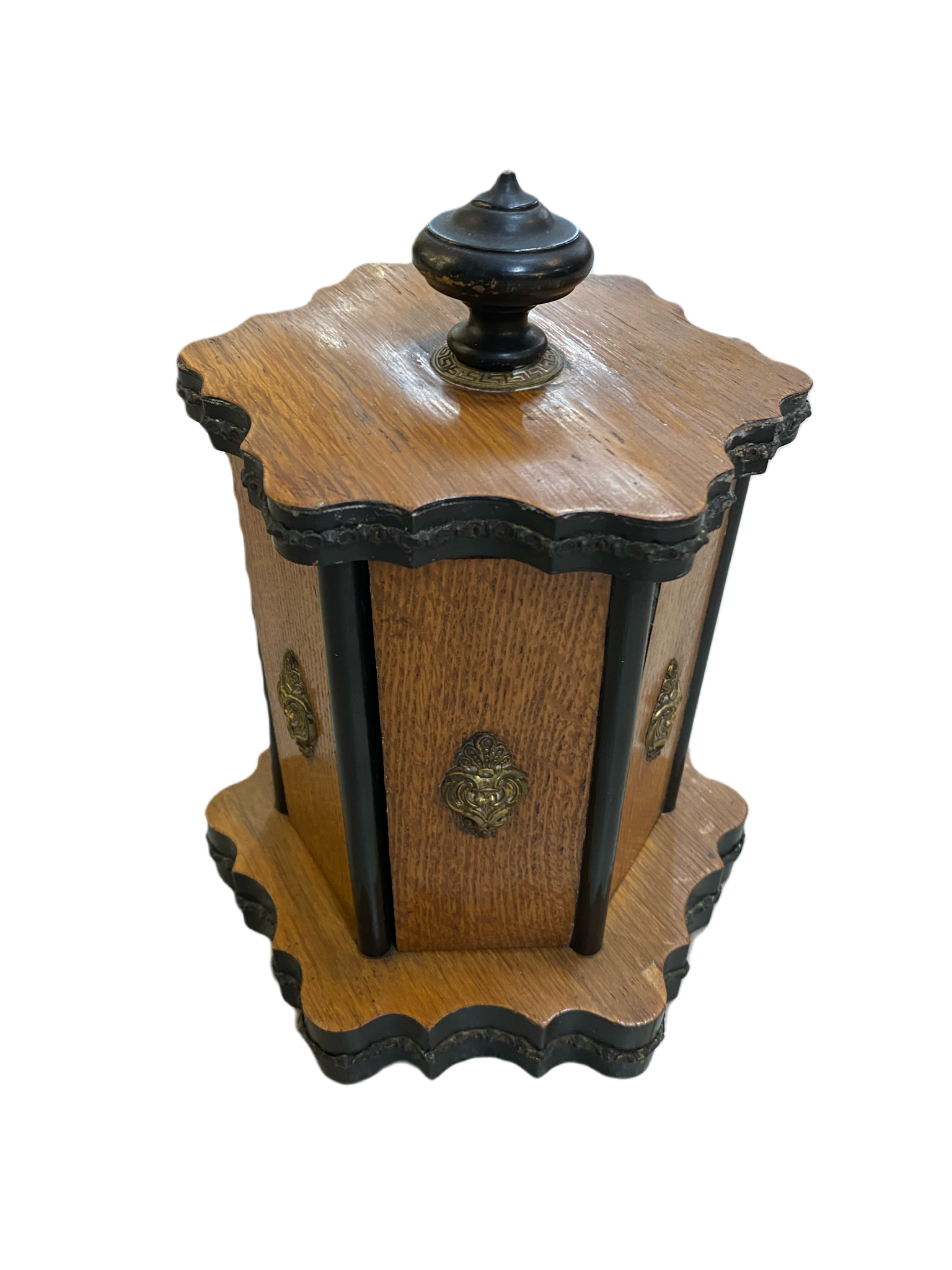 FDFC50E4-EF2C-43D1-A649-327ABC1A4472