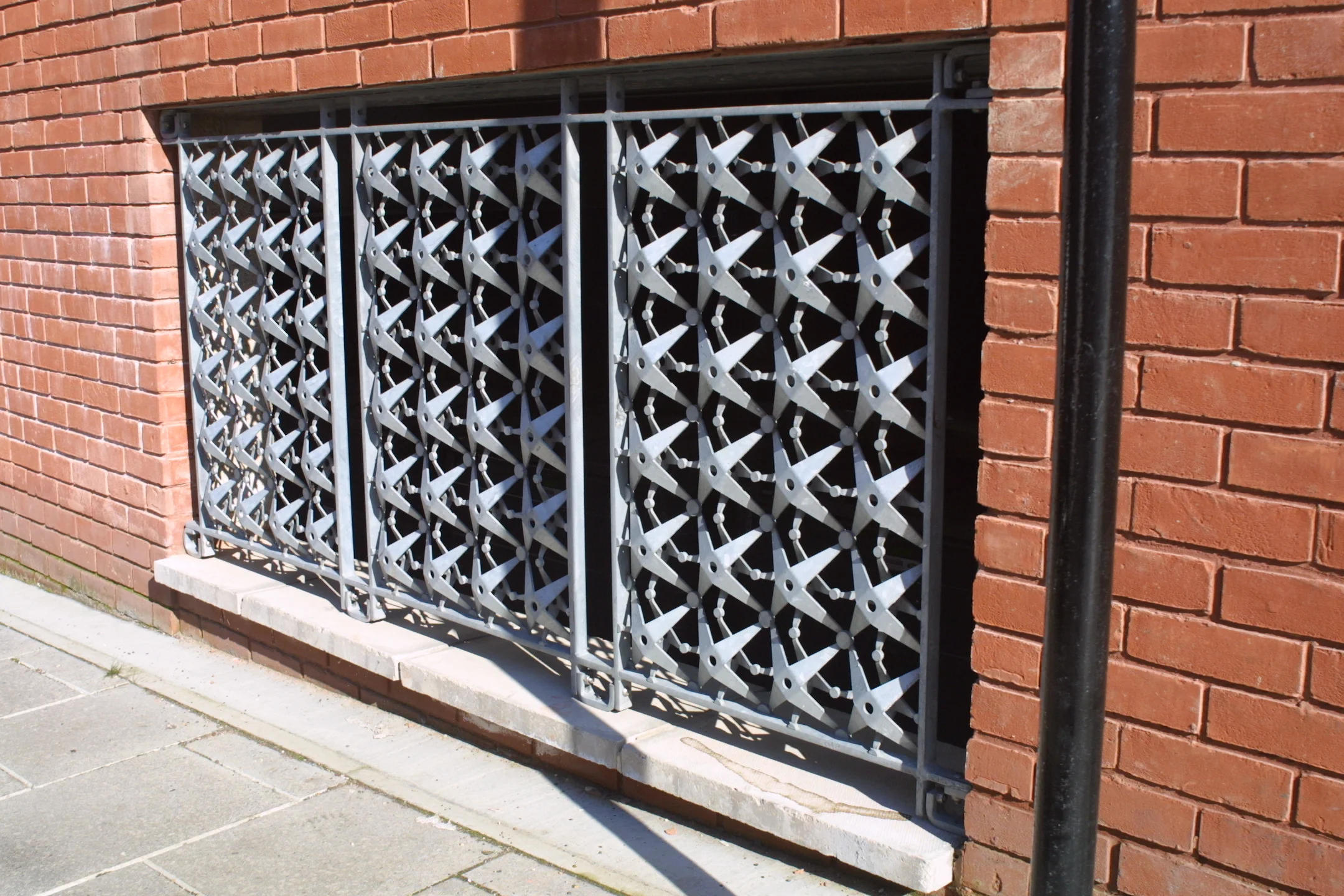 Bailey Street Grilles