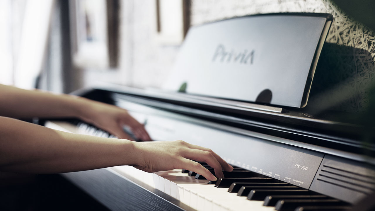PX-760BK | Privia Digital Pianos | Electronic Musical Instruments