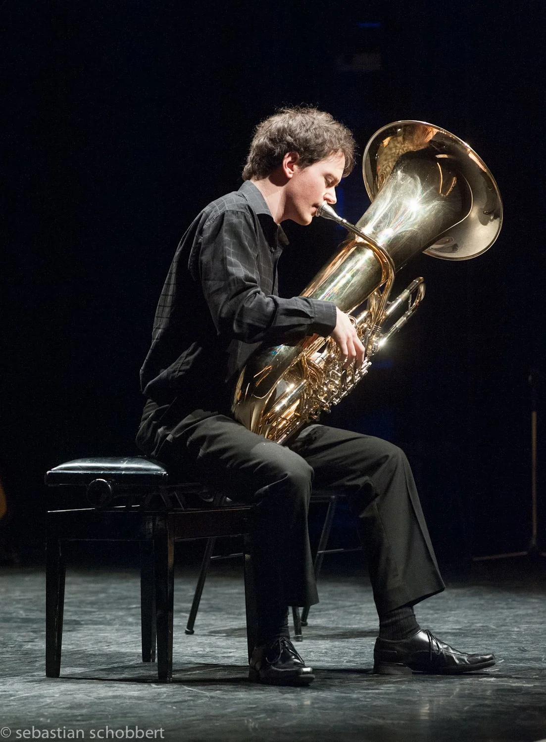 Tuba - Stockhausen (Berlin, April 2012).jpg