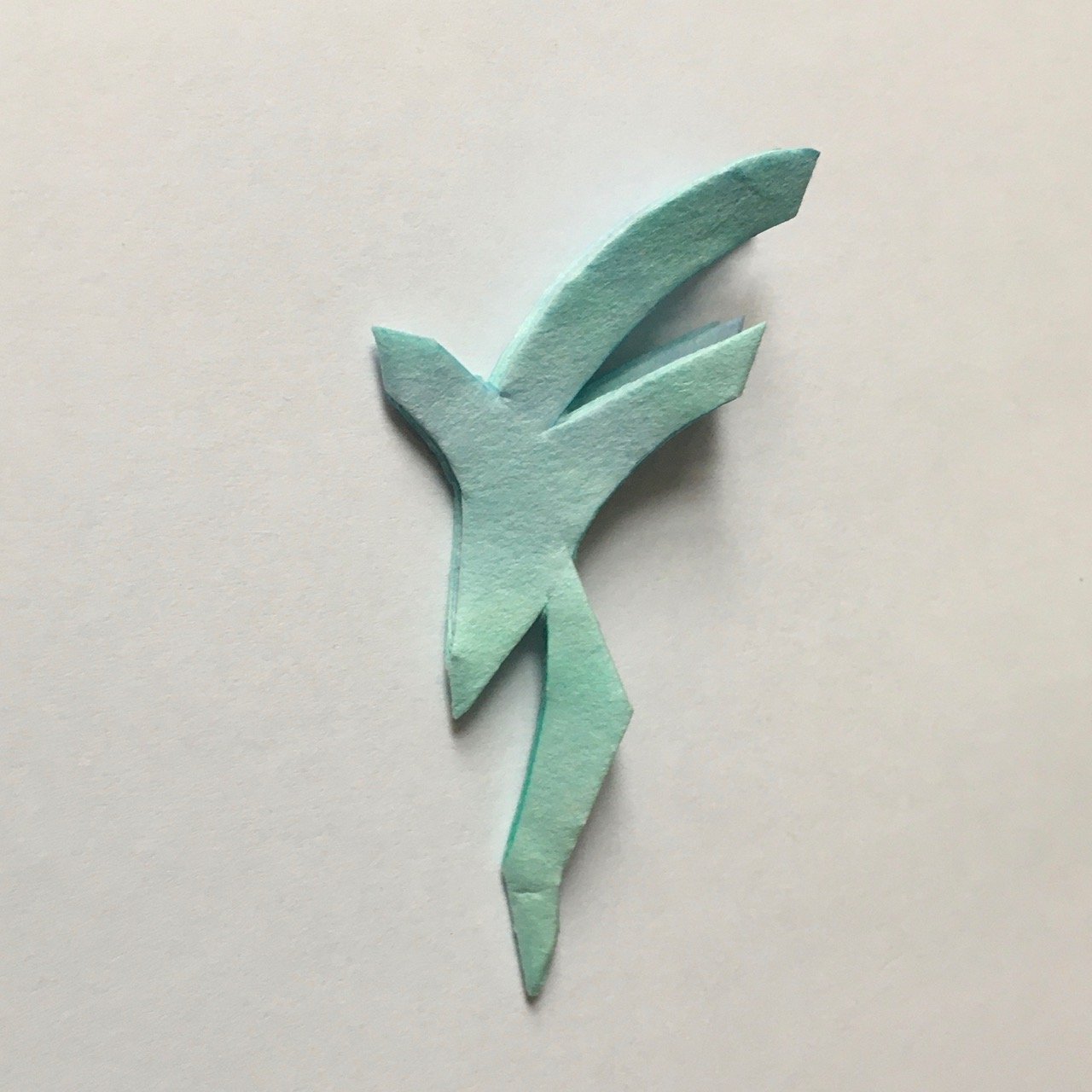 Make a giant 3D Paper snowflake - Mud & Bloom
