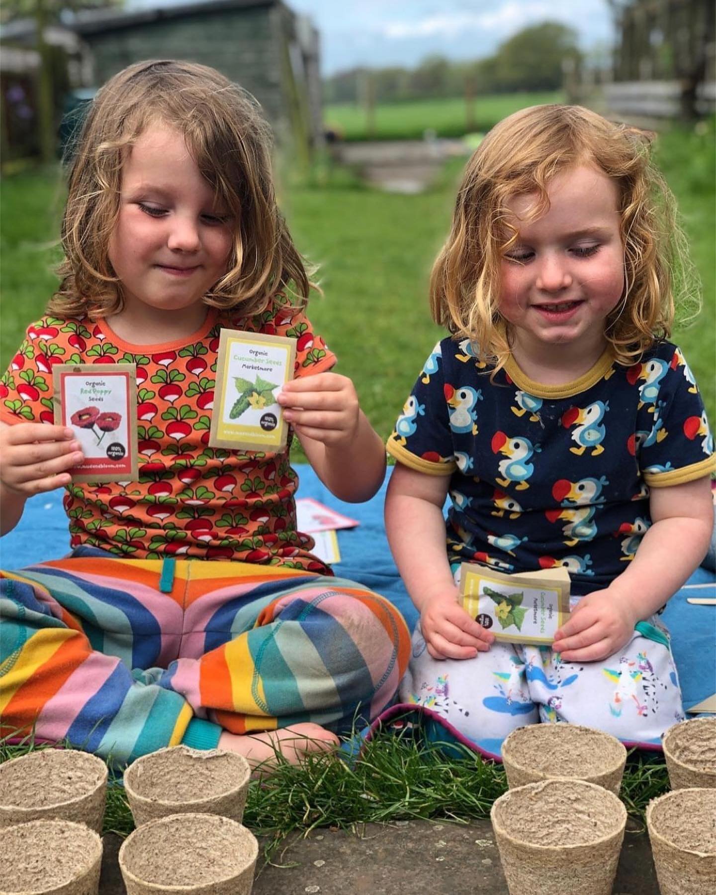 Have you planted your poppy and cucumber seeds from our May box yet? 🌱🌼🥒

Each month we include two seasonal planting activities for children to grow at home - usually a mix of flowers, vegetables or herbs, depending on the month and season.

All 