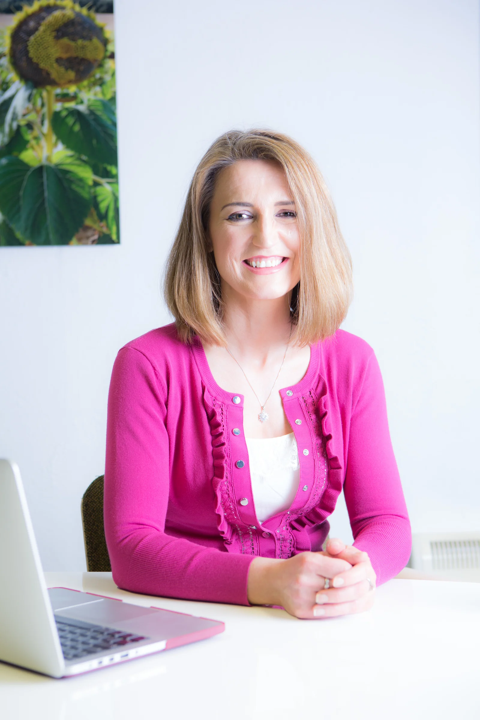Adele Wolstenhulme Director, Clinical PNI, Nutrition Consultant