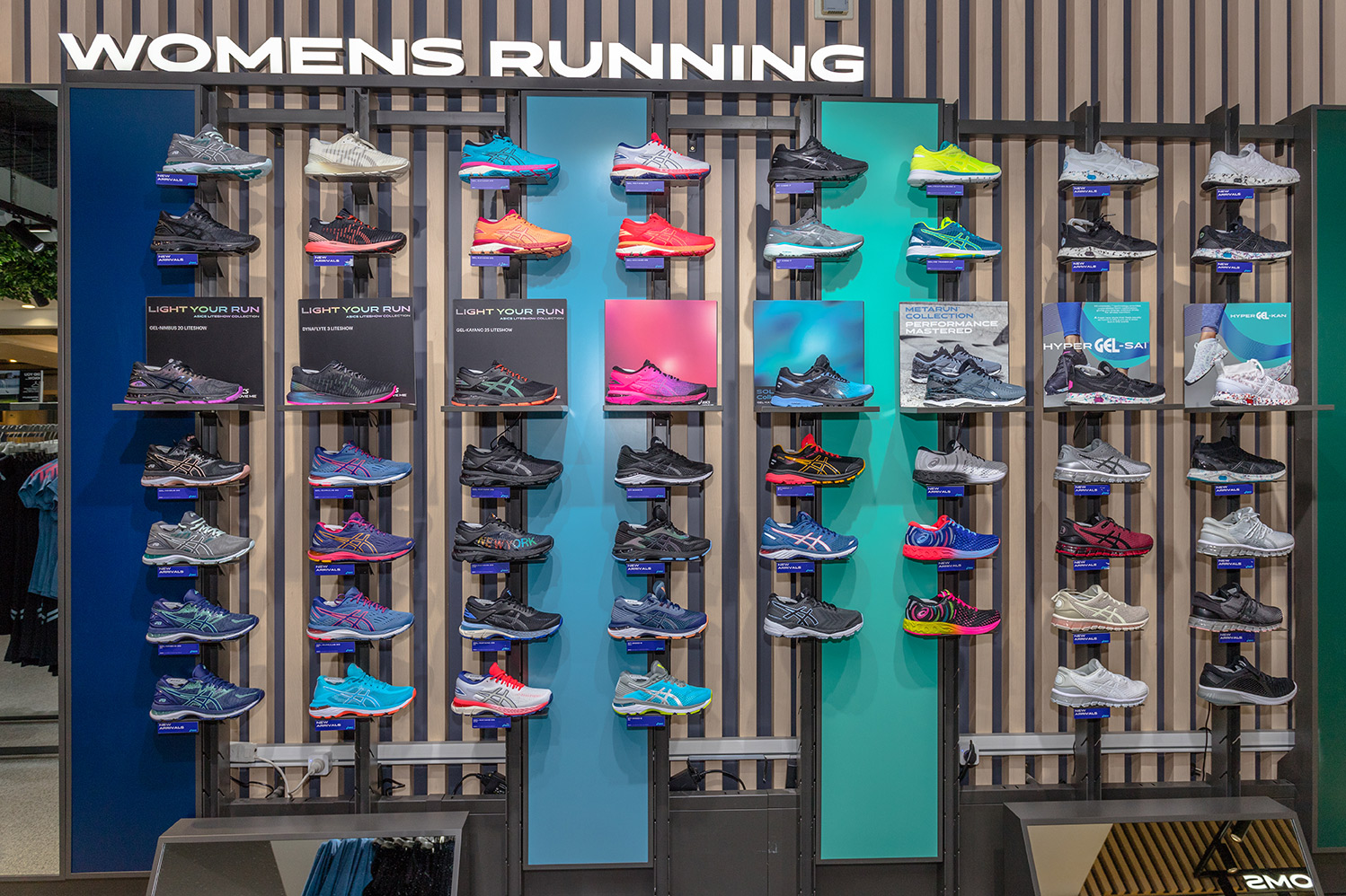 ASICS retail design