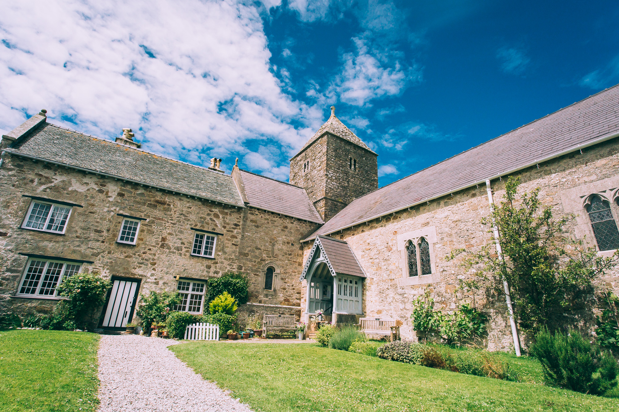 Amy and Harvey Wedding Preview_Anglesey_tom_biddle_photography_TB009.jpg