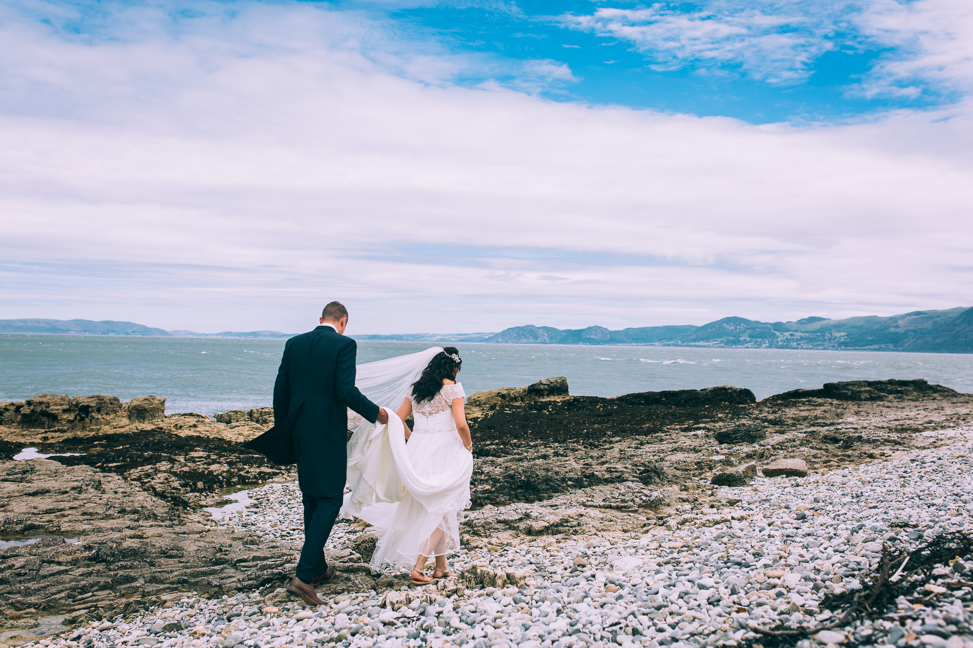 Amy and Harvey Wedding Preview_Anglesey_tom_biddle_photography_TB014.jpg