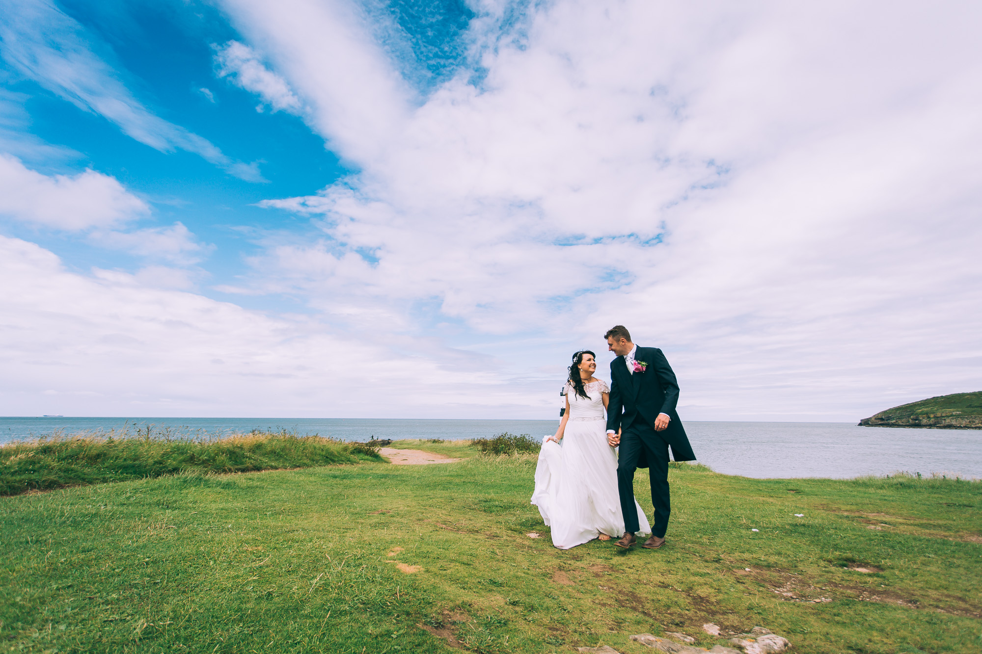 Amy and Harvey Wedding Preview_Anglesey_tom_biddle_photography_TB017.jpg