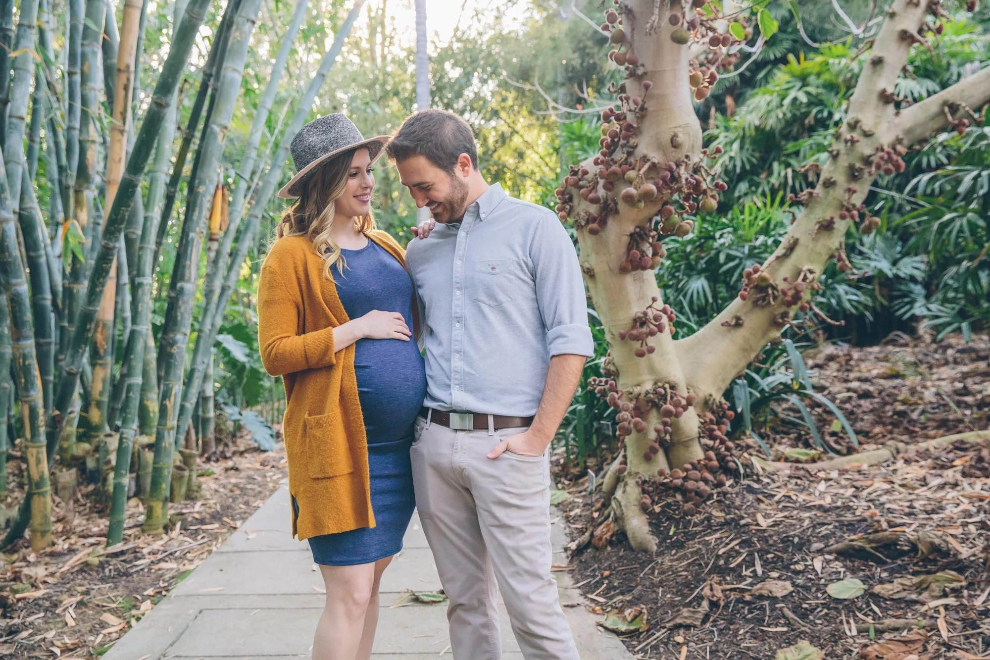 huntington-gardens-maternity-shoot-carmen-naeem-photography-melissa-richard-3.jpg