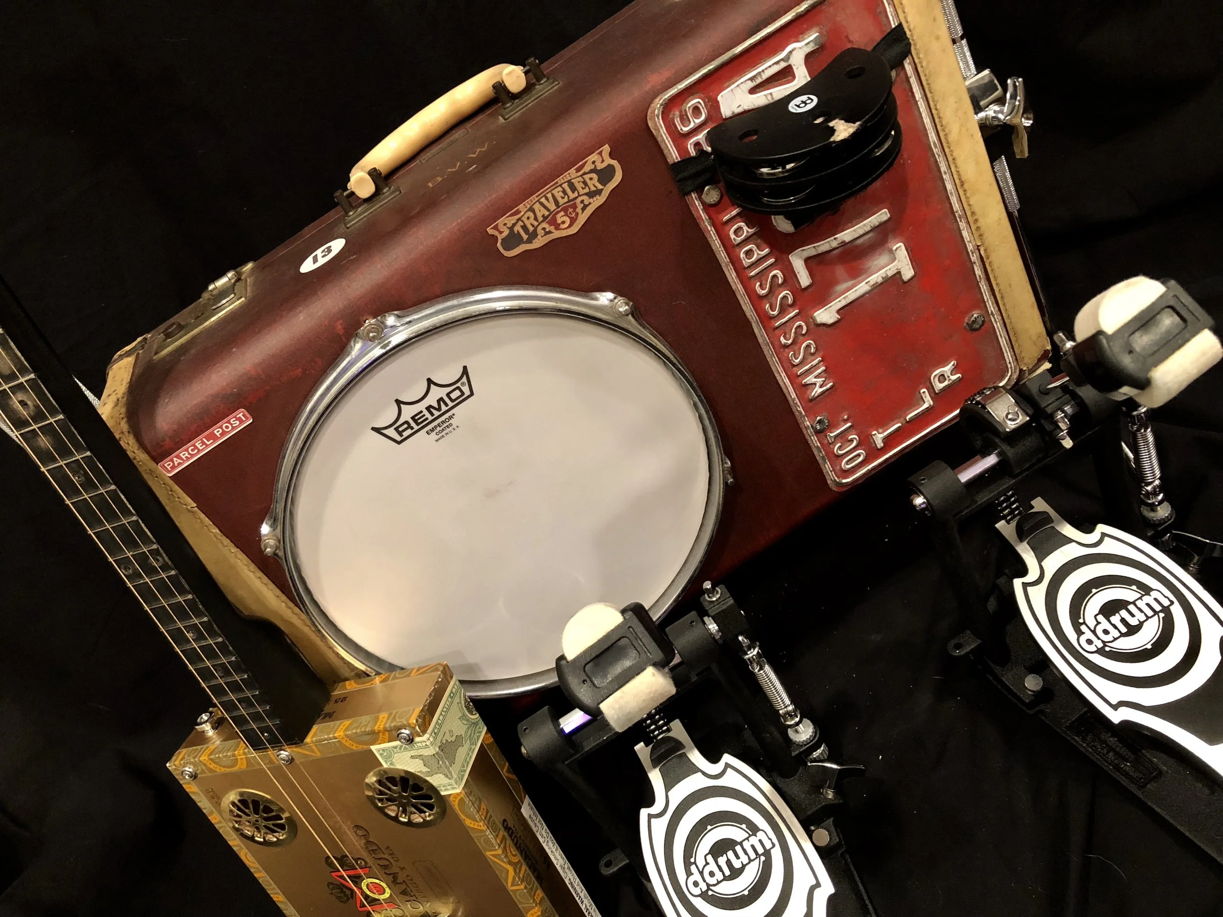 Roots. Pan American 10" Robert Johnson Series with Cigar Box guitar handcrafted in Ft. Worth TX by CBG.com.