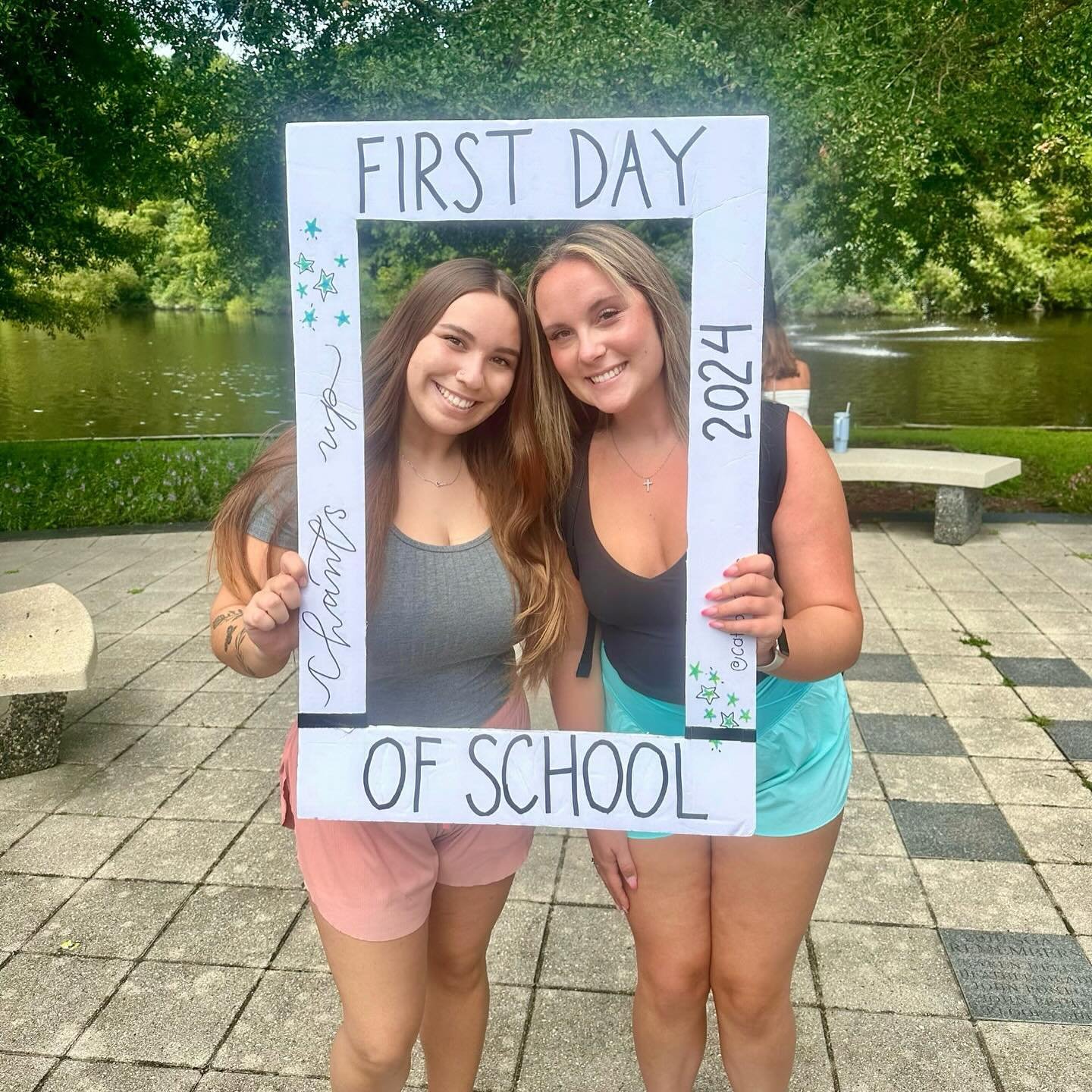 Happy First Week! Our RC team is so excited to be back on campus with their Panhellenic sisters!📚🩷

If you haven&rsquo;t signed up for recruitment yet make sure to follow the link in our bio!