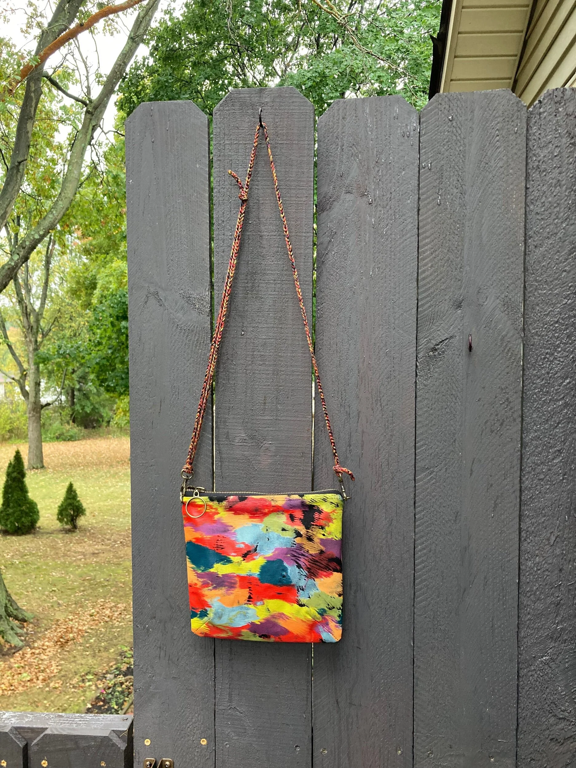 1C4E2841-DDFF-4E95-9784-EE9F3968CF91