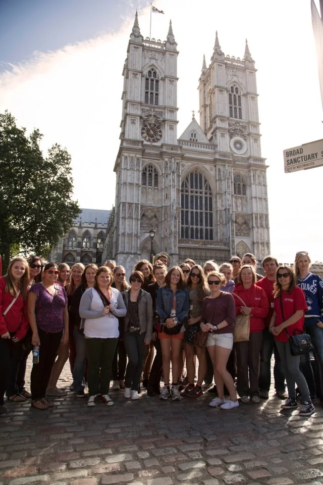 Canada Volunteers in UK Sept 2012.jpg