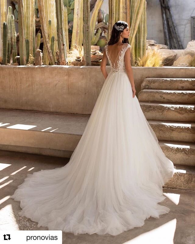 The Mirren dress is pure romance 👰💍 #Pronovias
.

#Repost @pronovias with @get_repost
・・・
.
.
.

#charmebridal #charmebridalandprom #georgiawedding #wedding #weddings #yestothedress #bride #bridalinspo #bridalinspiration #southernbride #northga #no