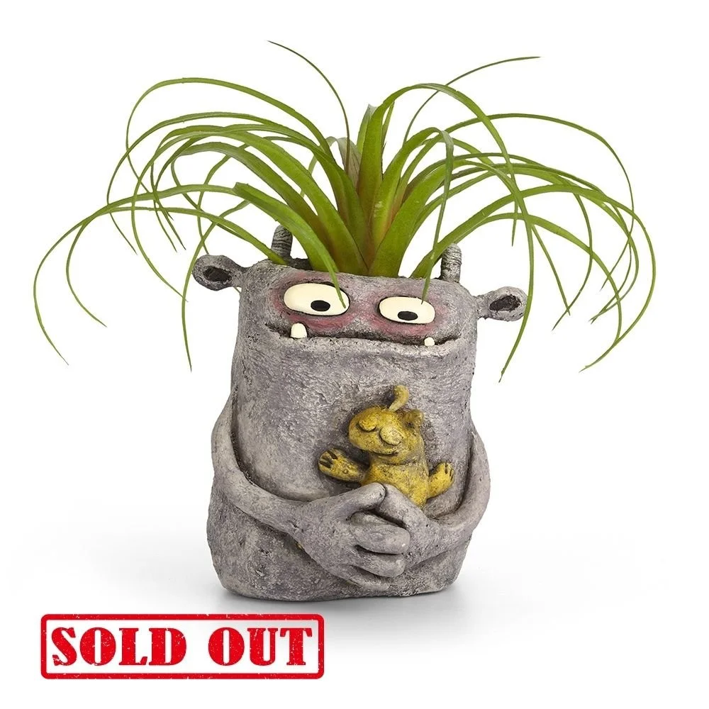 G21565 - 'Angel Love' Mama Monster Planter