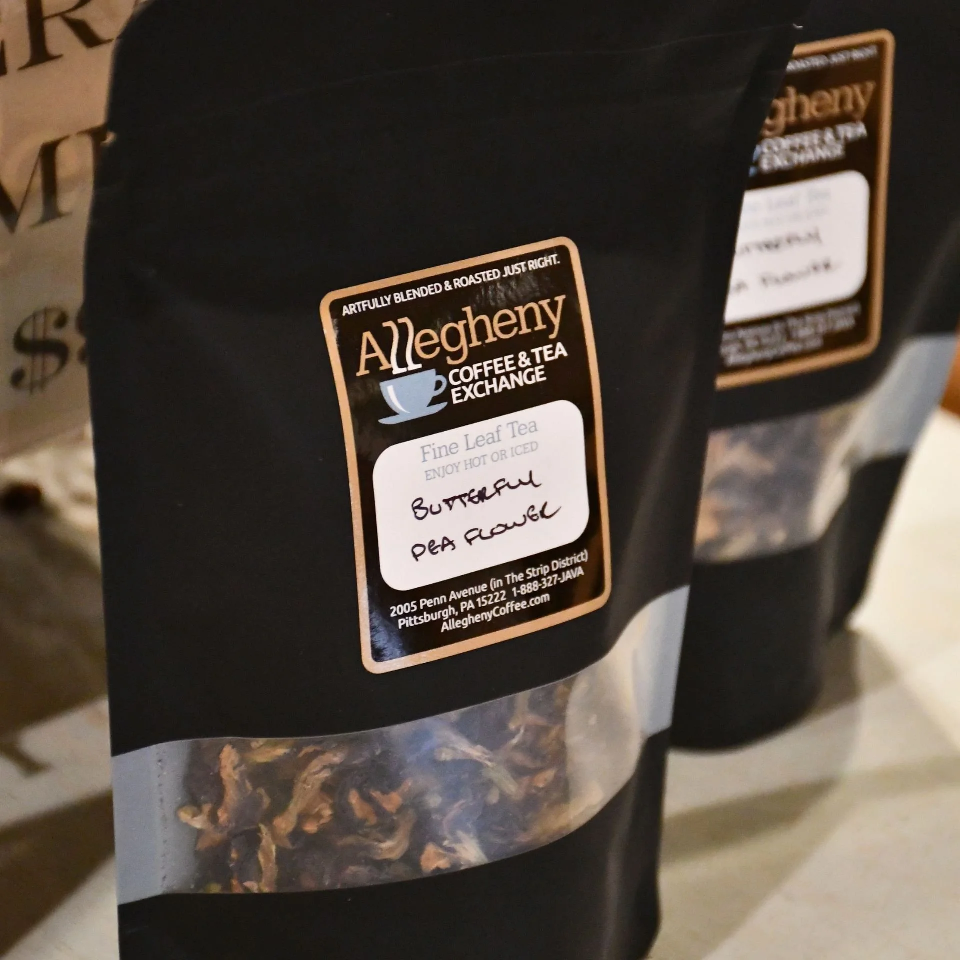  Butterfly Pea Flower fine leaf tea in a bag 