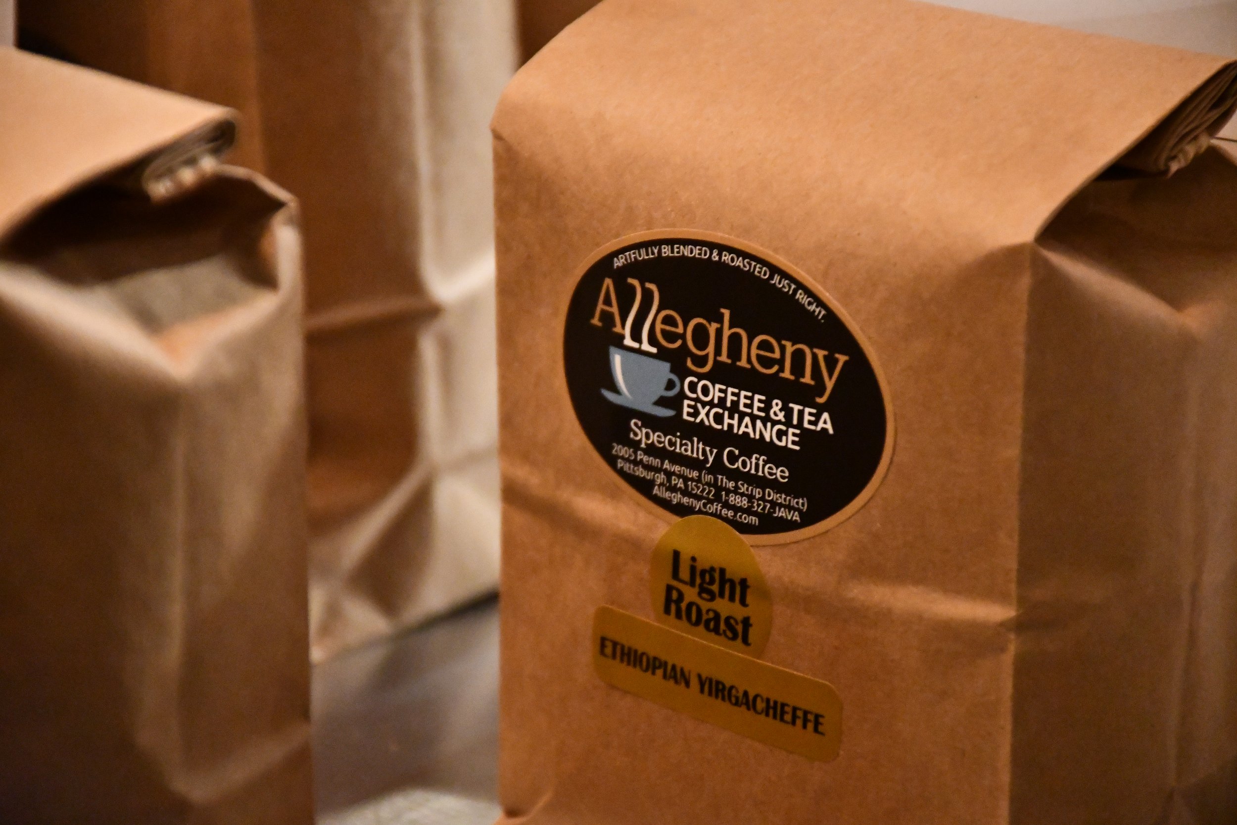 light roast vs dark roast coffee