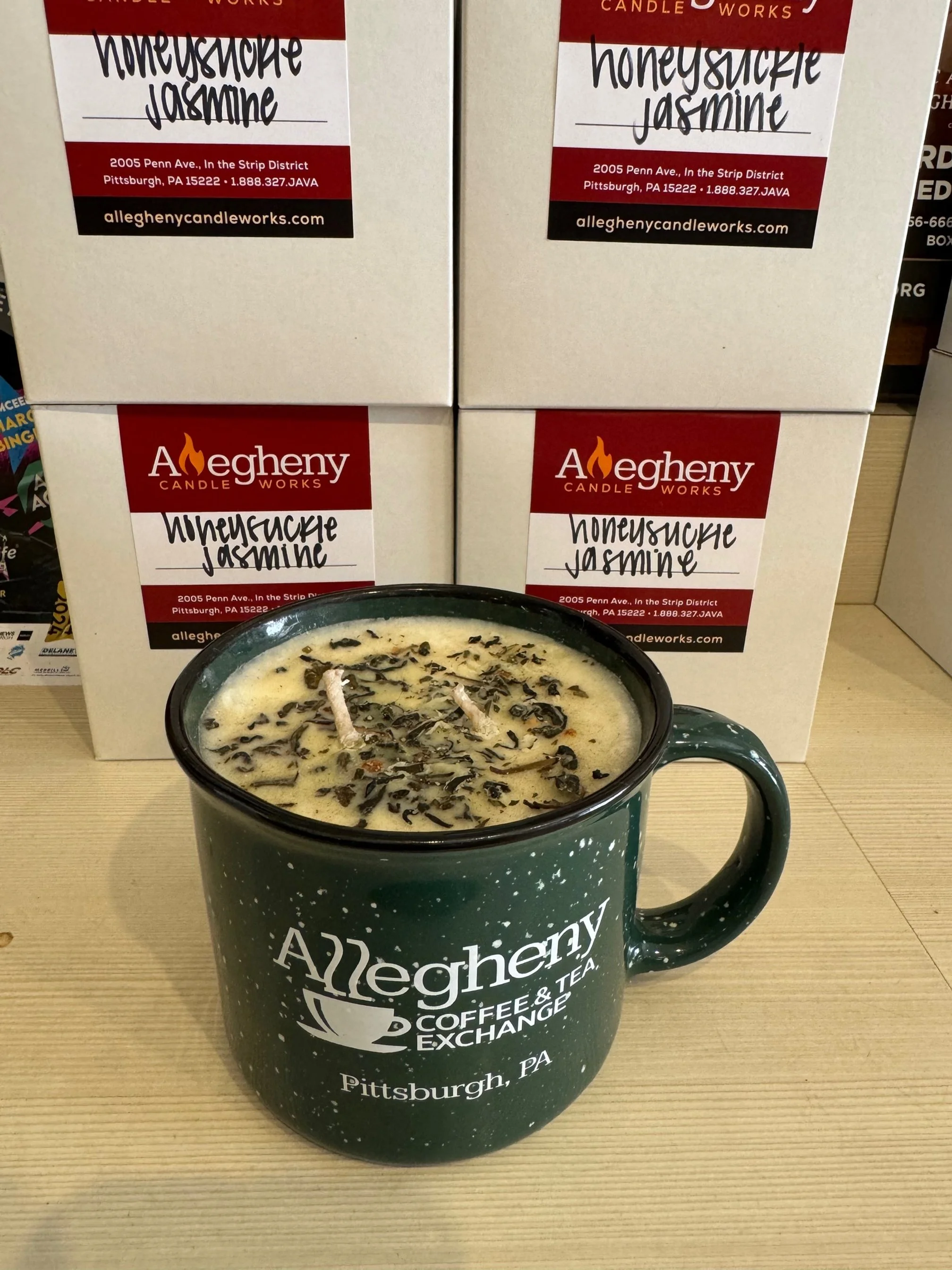 Honeysuckle Jasmine Candle