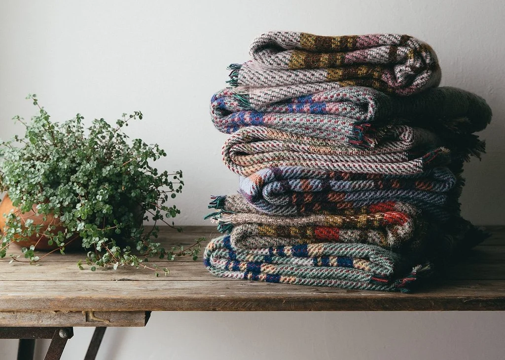 british-made-recycled-wool-throw-made-in-wales_910f52b1-e525-4b6b-ba97-8bcc8e6971fe_1024x1024.jpg