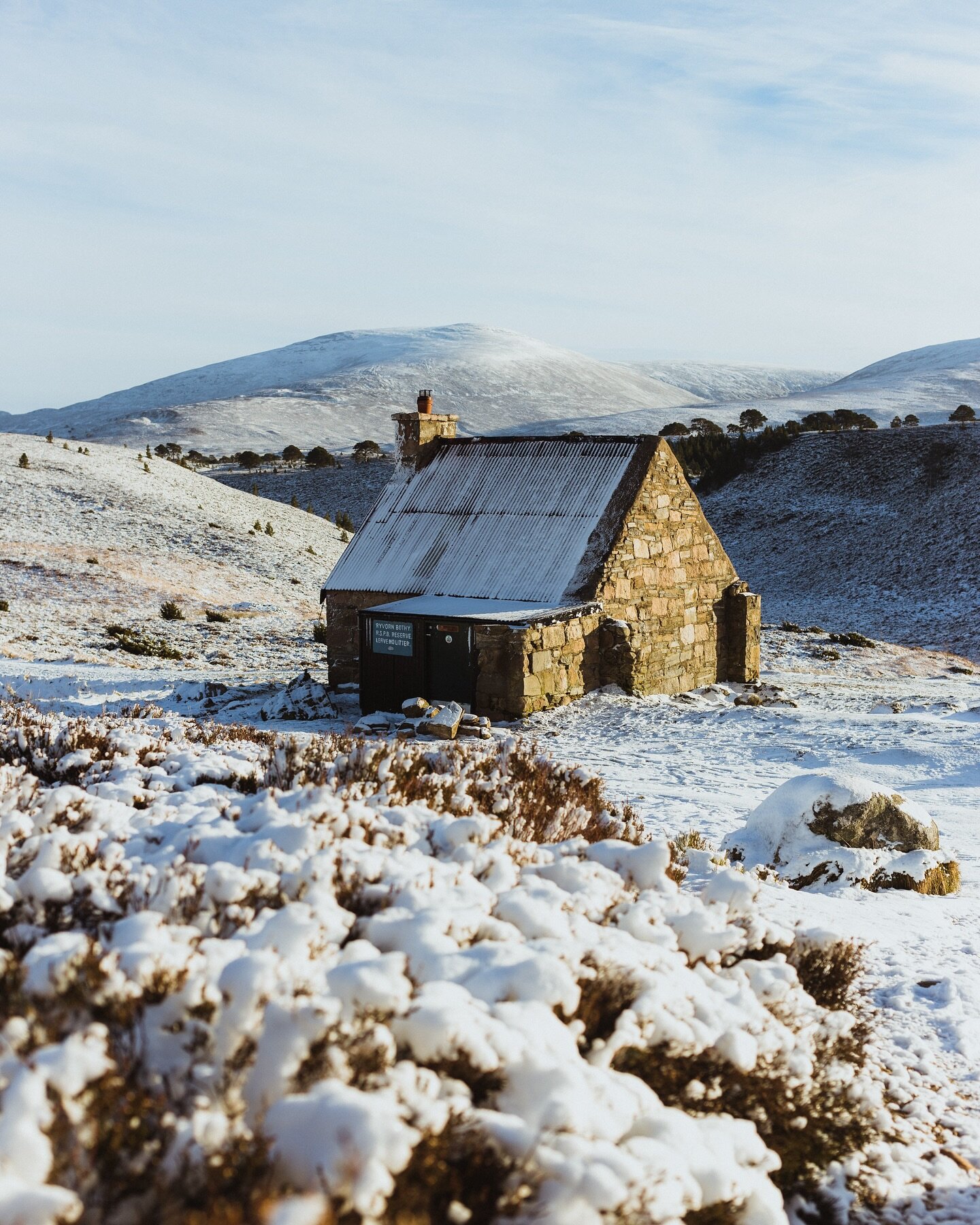 NEW FIELD NOTES: A Guide to Scottish Bothies

There&rsquo;s a new blogpost with everything you need to know about planning your next bothy adventure in Scotland on the website now, plus an extended version featuring some of Harvey and I&rsquo;s favou