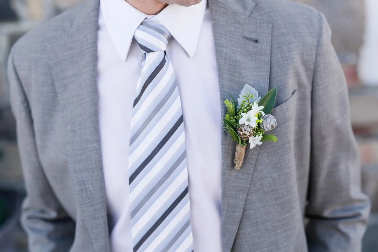 Boutonniere002.jpg