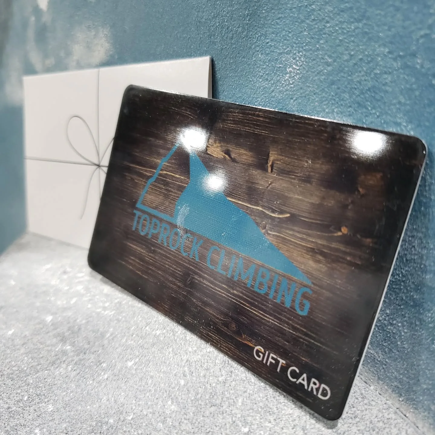 Support us at Toprock and gift the gift of climbing this holiday season! 🎁 

Gift cards available online and at the front desk (link in bio)

#toprockclimbing #brampton #bouldering