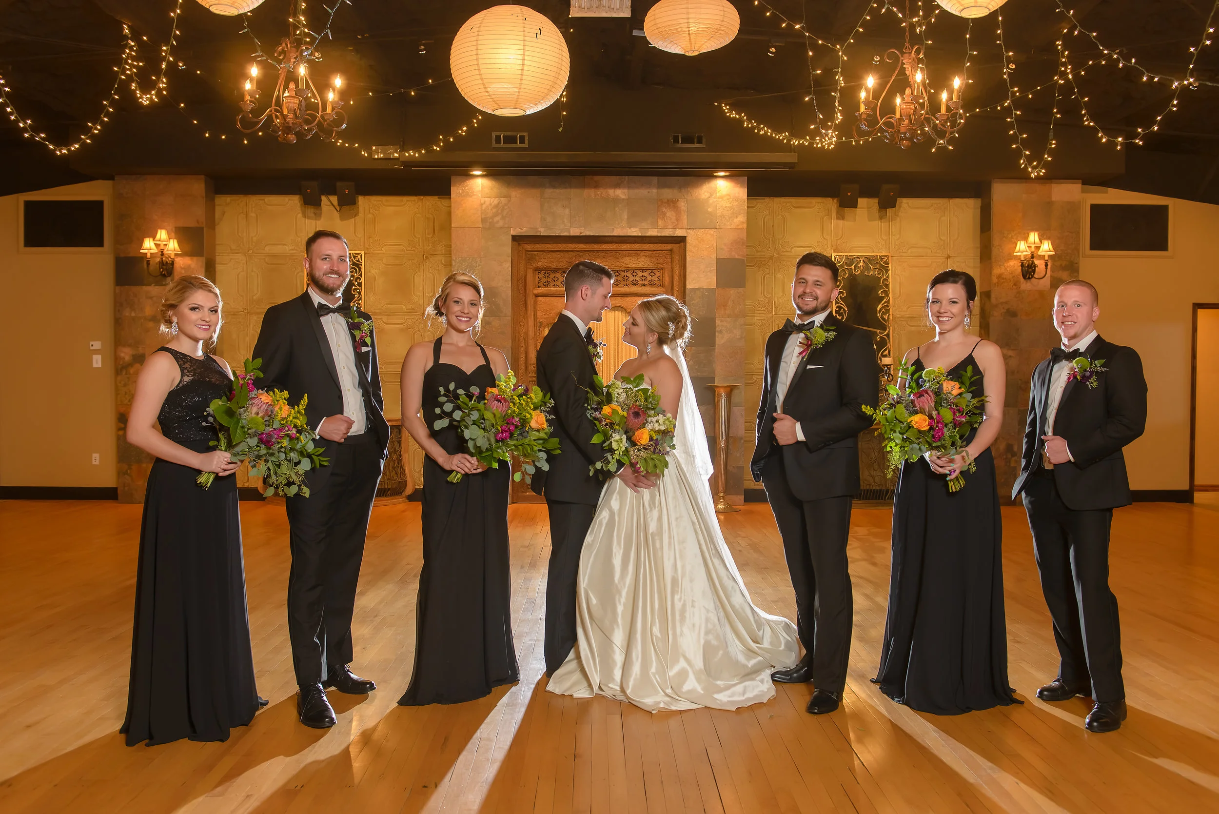 Photographer in OKC Bridal Party The Chateau