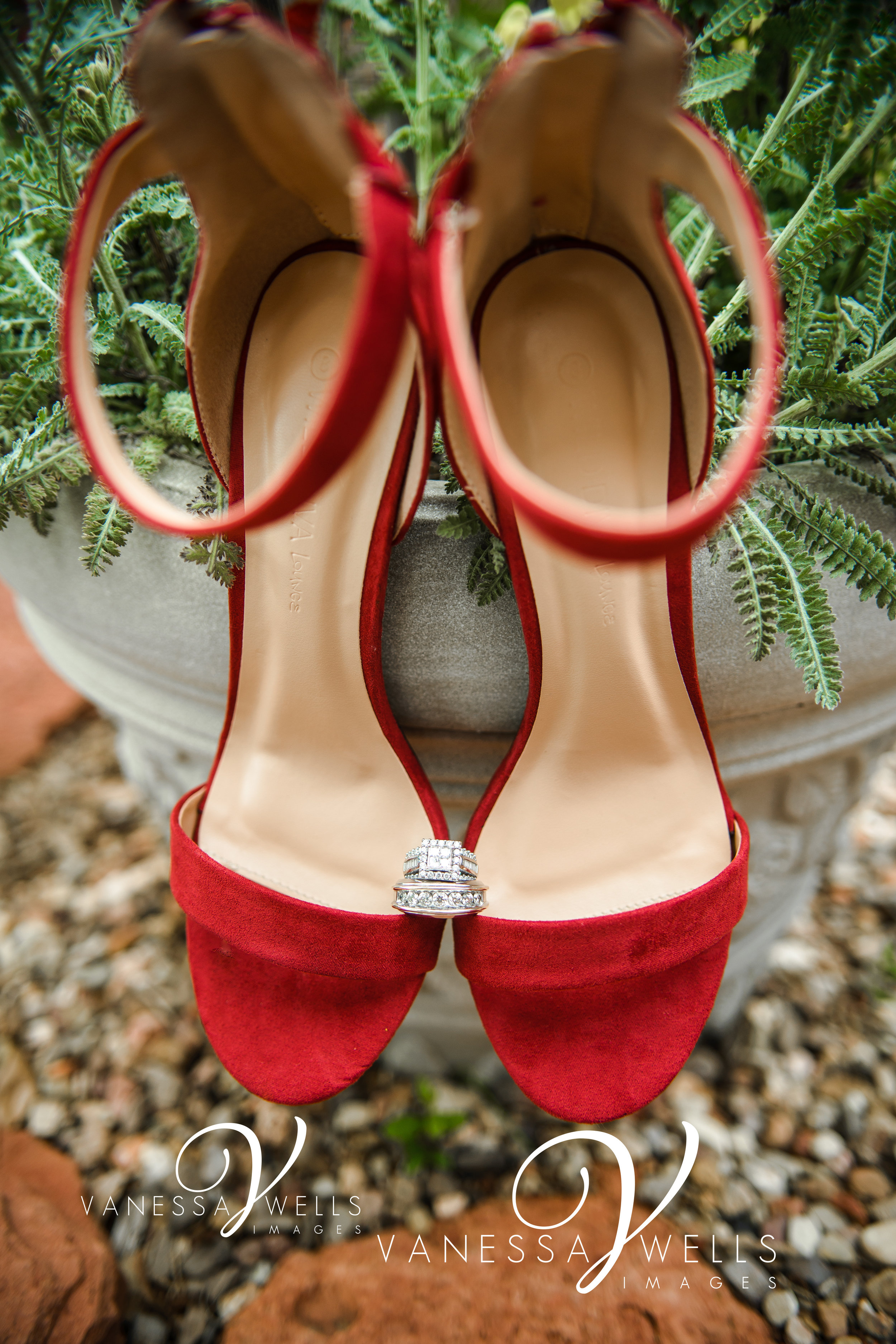 Wedding Photographer in OKC Will Rogers Garden Shoes