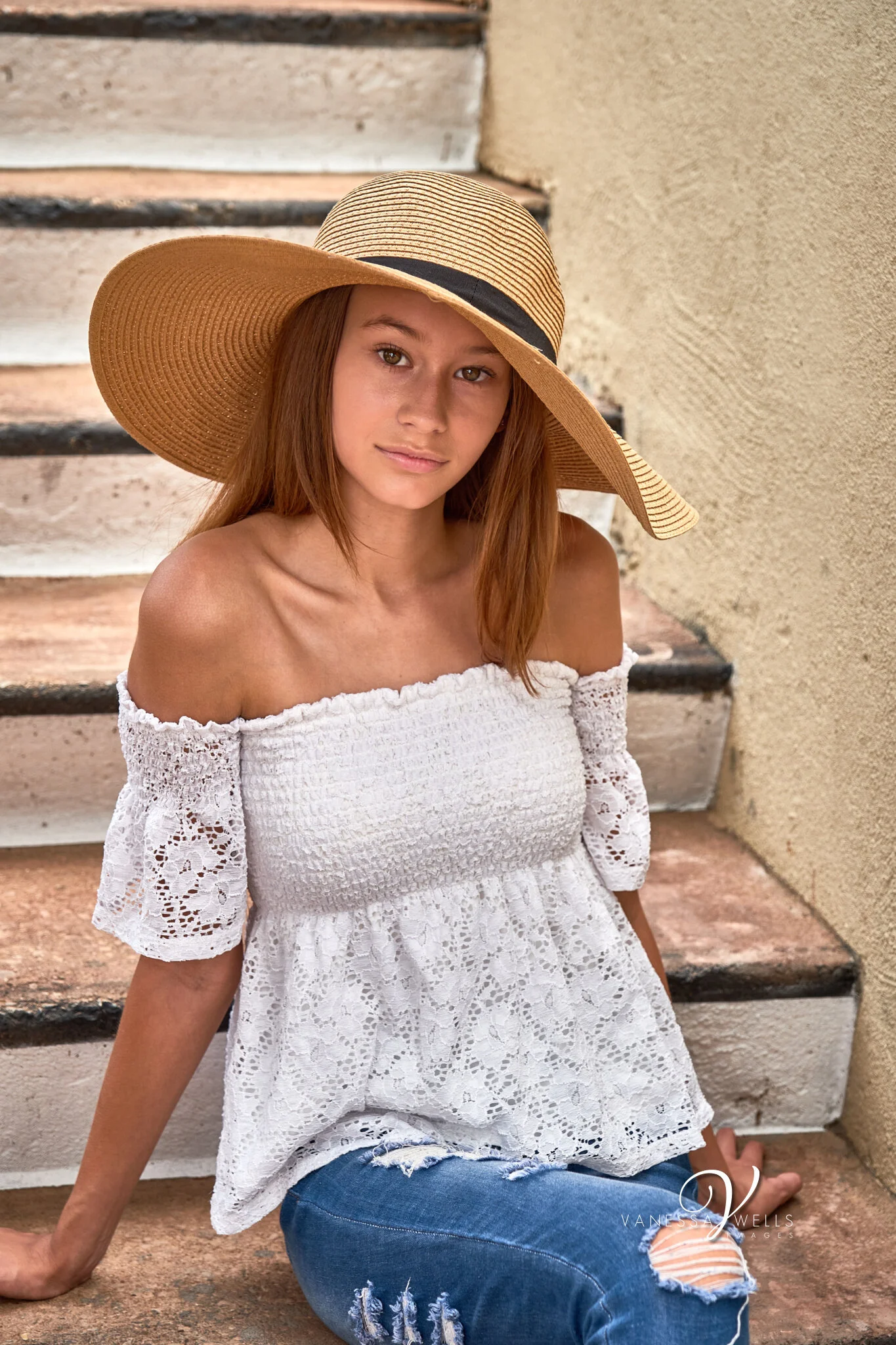 Teen in Hat Paseo