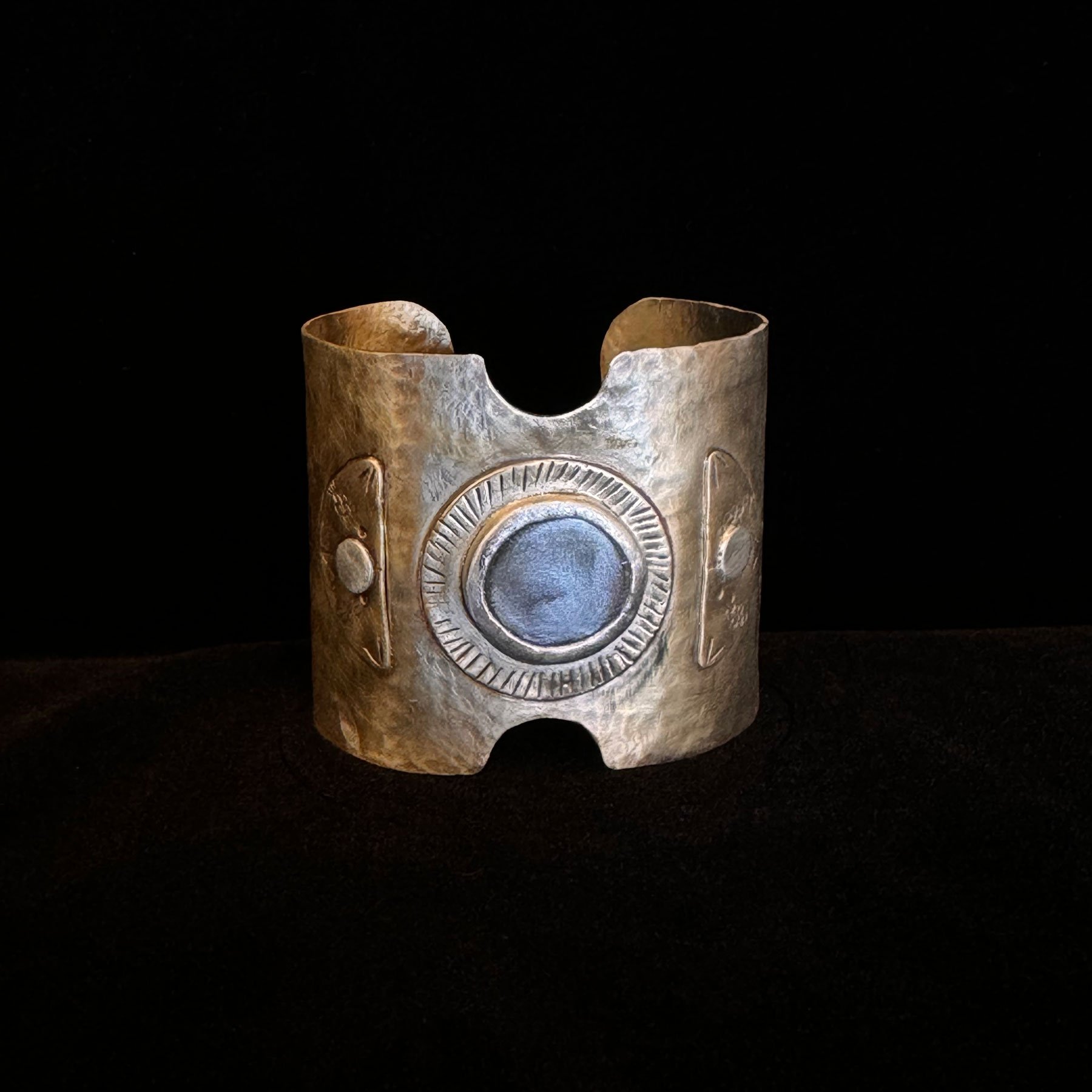 Cuff-10_Front.jpg