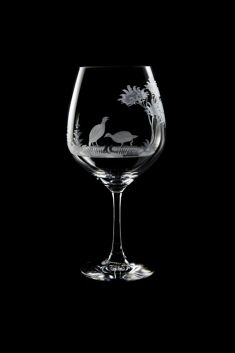Vino Grande American Burgundy Quail  Queen Lace Crystal
