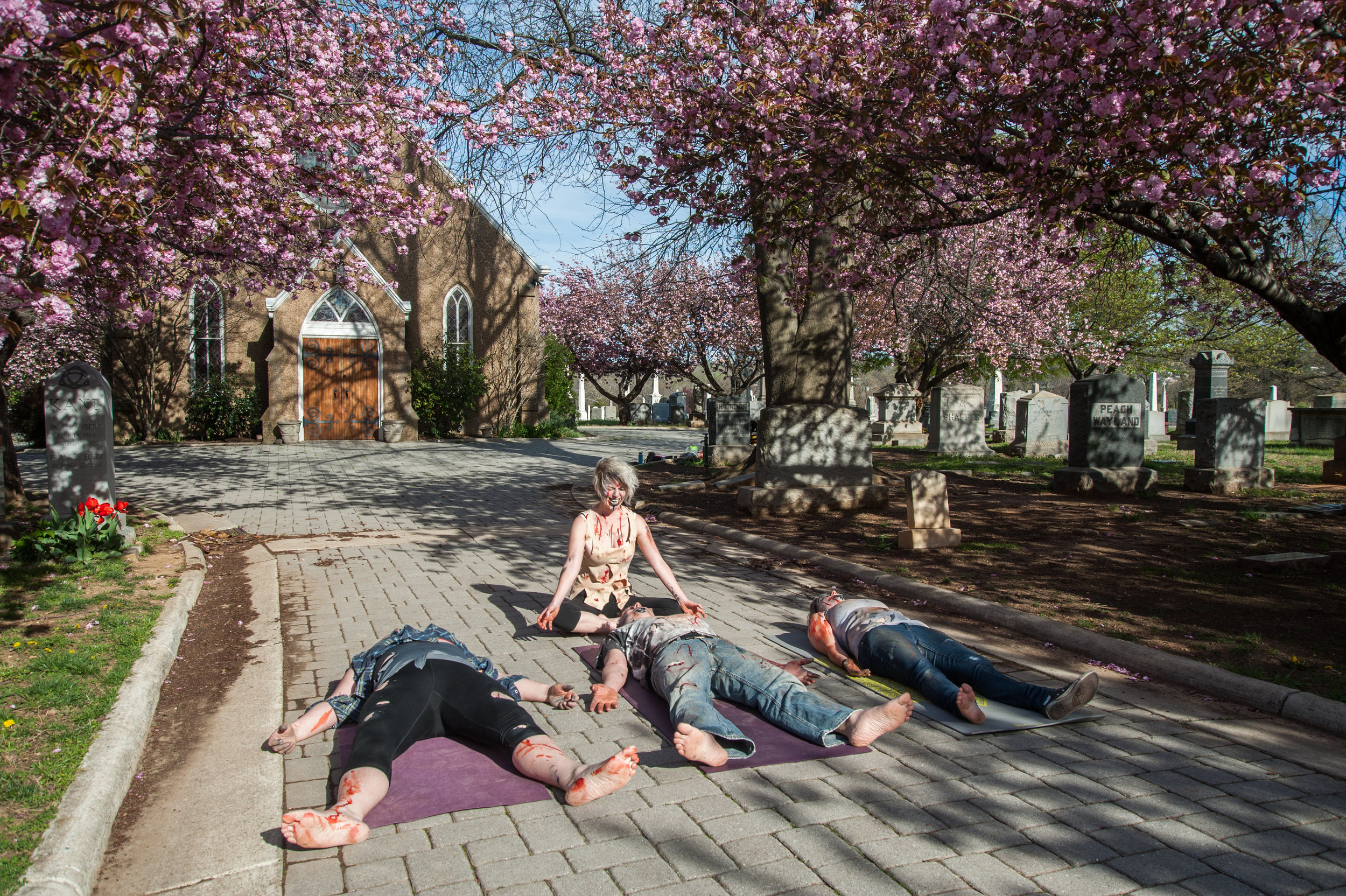 ZombieYoga-130.jpg