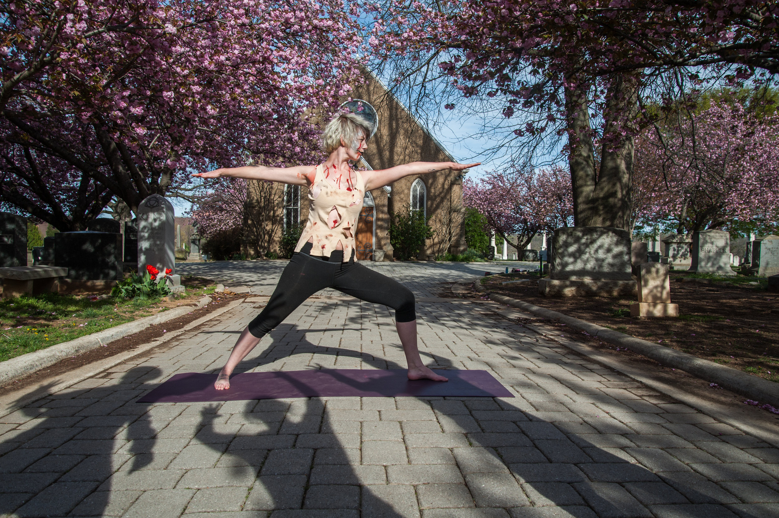 ZombieYoga-110.jpg