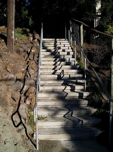 Lower Glendale Path