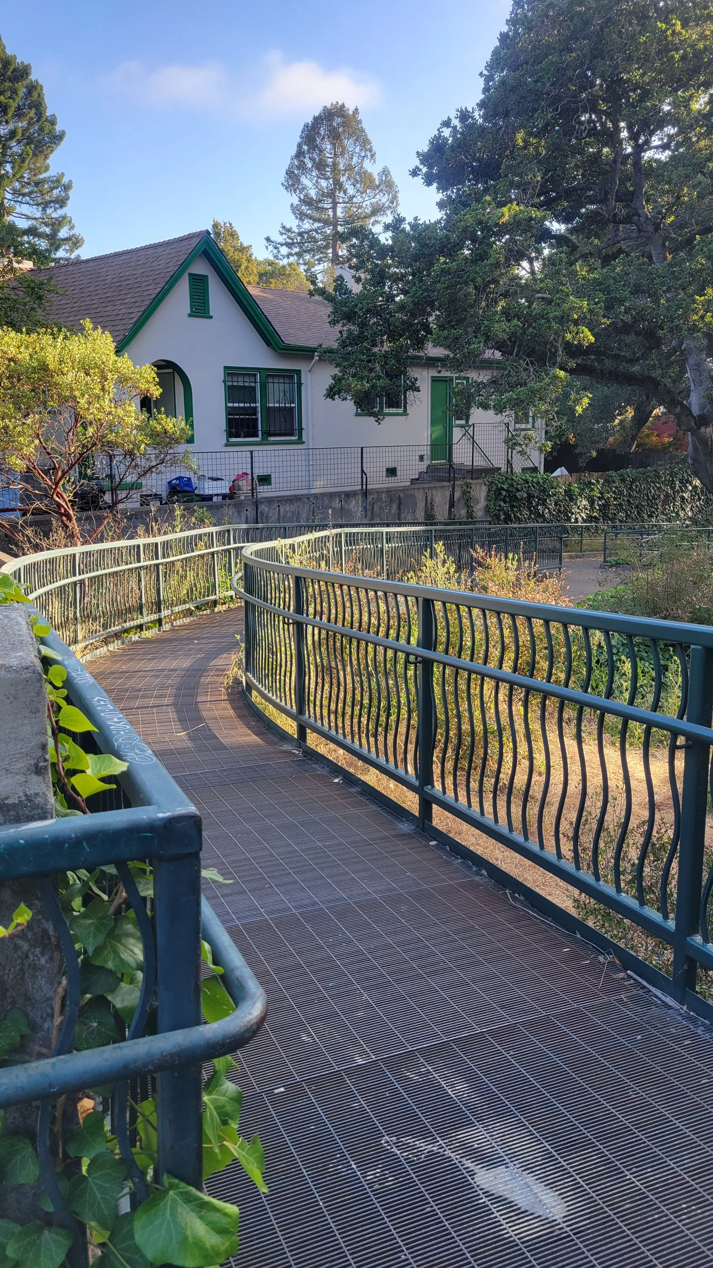 Berryman Path Middle 2.jpg