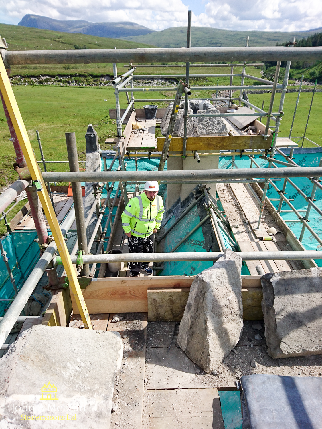 Gobernuisgach Lodge Altnaharra - chimney replacement