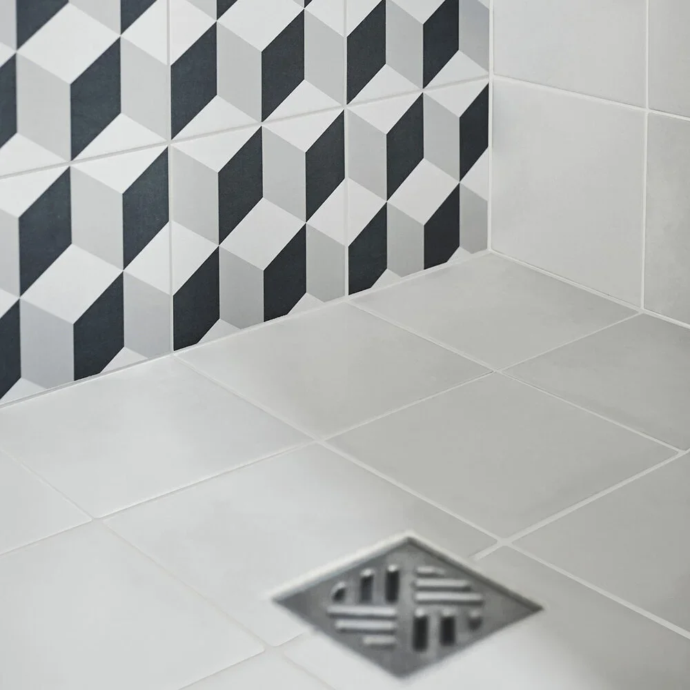 SALLE DE BAIN GRAPHIQUE - PARIS 10 ÈME