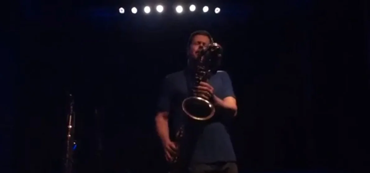 Ken Vandermark Solo | Image from an improv.hu video