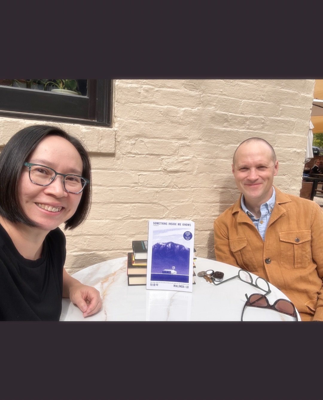 Went to Minneapolis for a brief weekend with friends and fit in a fantastic lunch with @andrewkarre my editor. 

Stopped by @magersandquinn where they had #lastnightatthetelegraphclub in the window!

So of course I signed some copies. Hot tip: this i