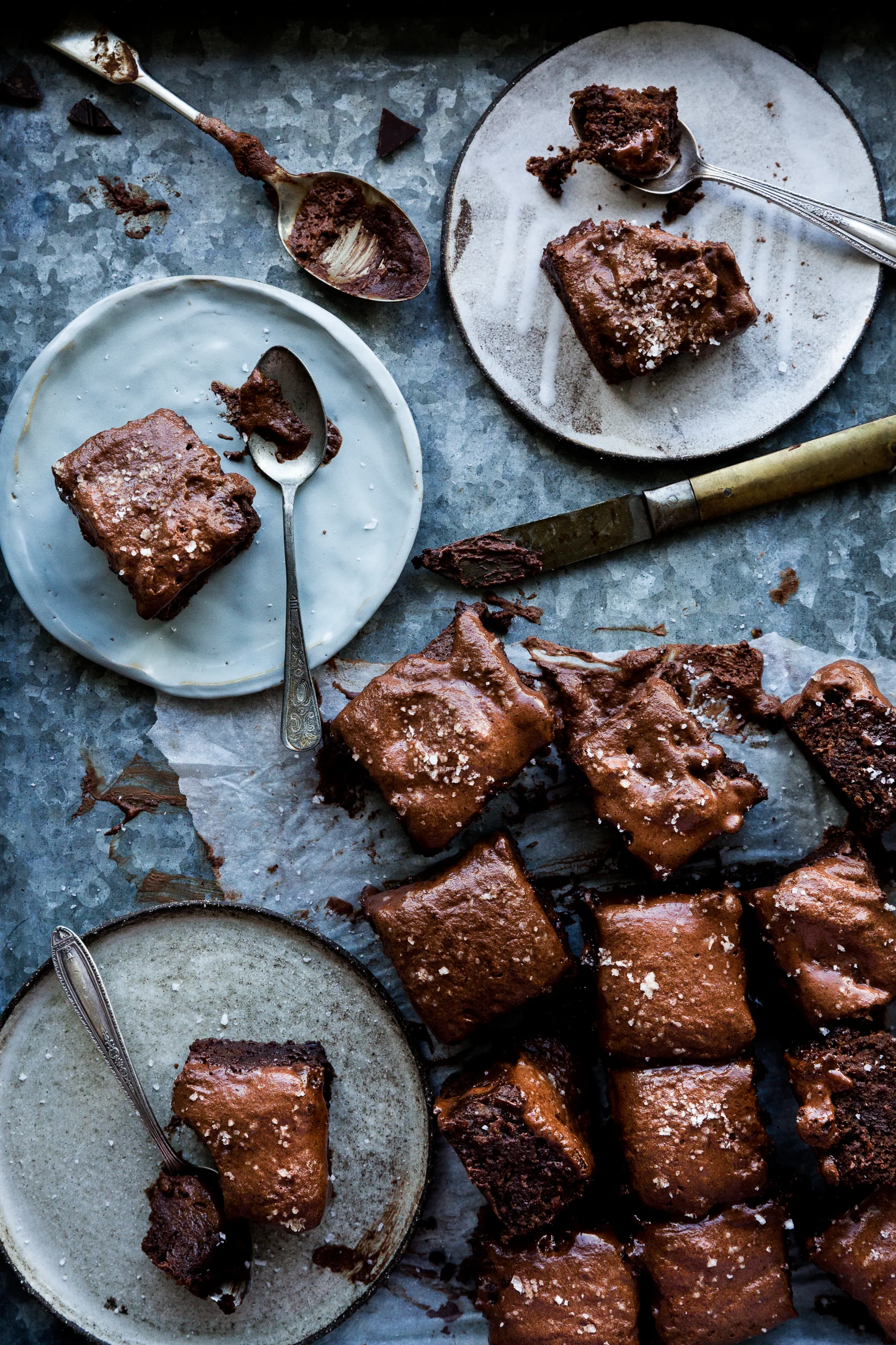 Easy vegan brownies recipe with aquafaba frosting - The Little Plantation