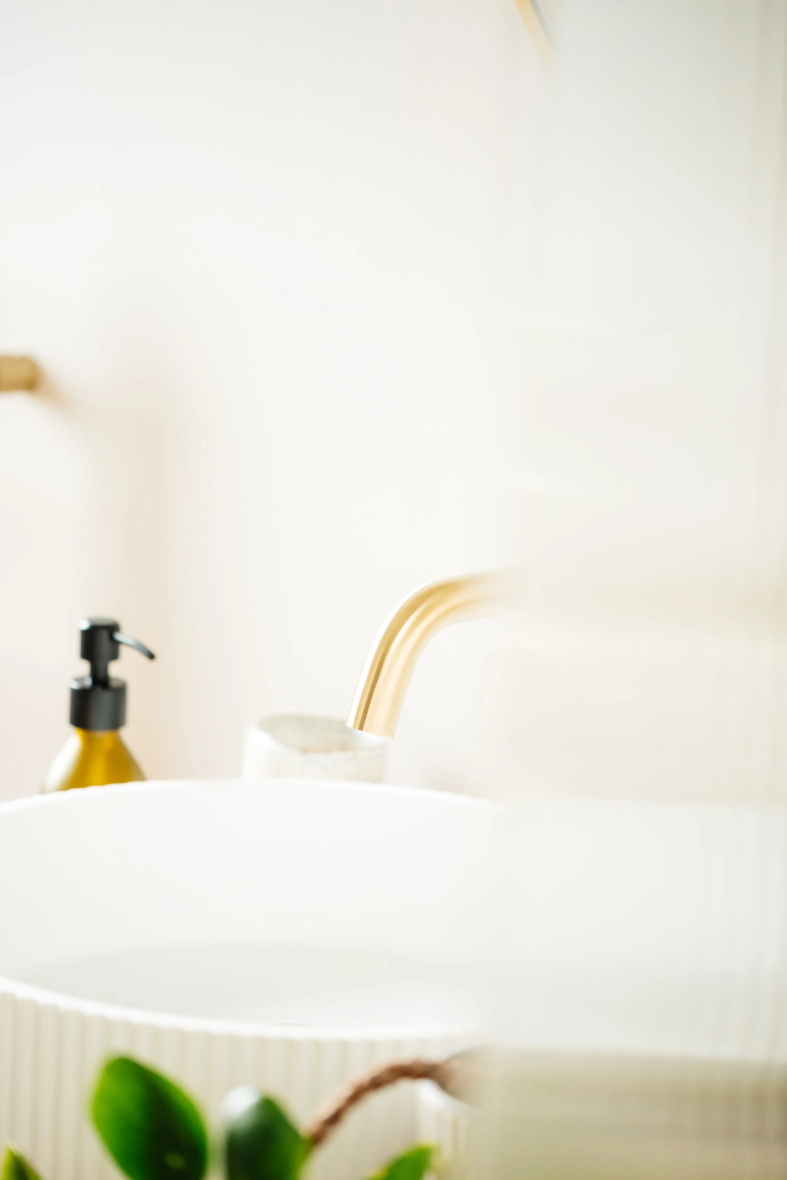 LOFT CONVERSION EN SUITE BATHROOM REVEAL – OUR RENOVATION JOURNEY PART 2