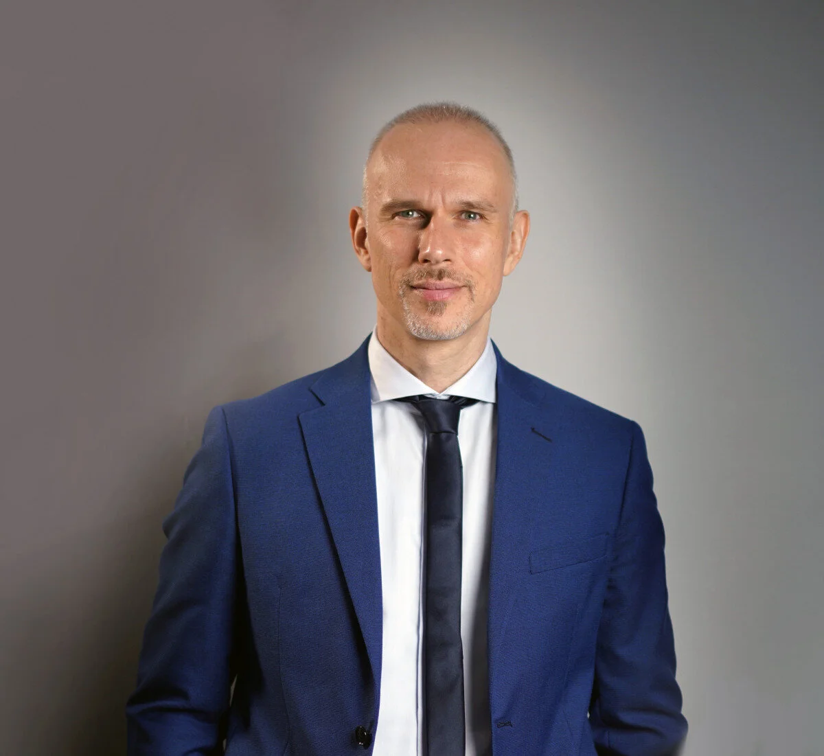 Leadership by Algorithm: An Interview with David De Cremer