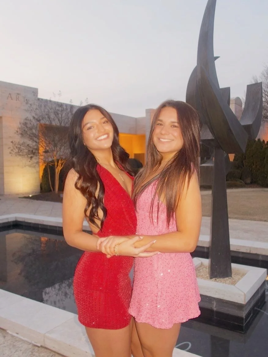 Delta Dream Girls with the best!!

#kob #auburndz