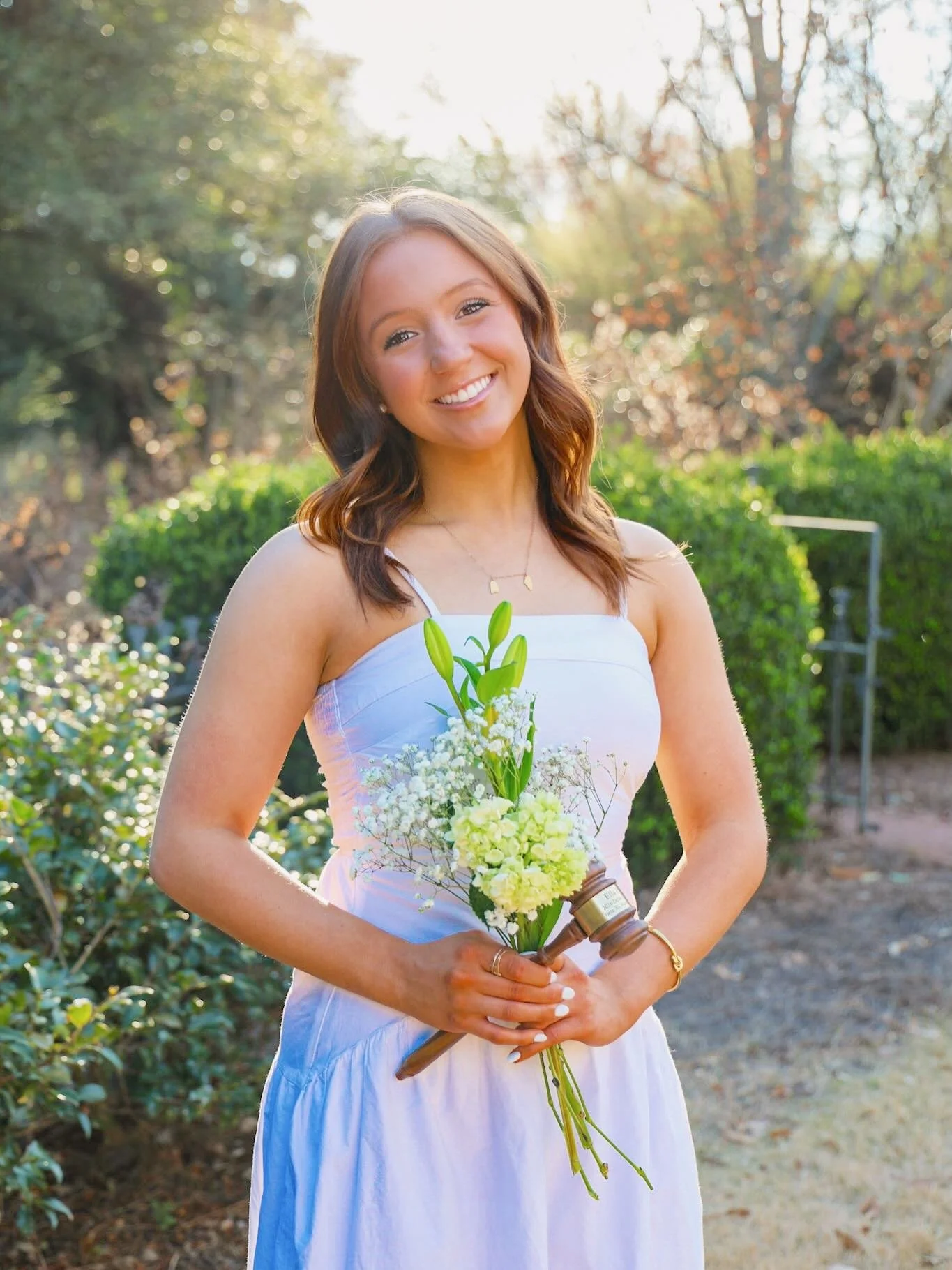 #MEETEXECMONDAY 
War Eagle! My name is Ella Proteau, and I am so honored to serve as Chapter President of Delta Zeta this year. I&rsquo;m a biomedical science major on a pre-PA track with a minor in Spanish, and I&rsquo;m from the suburbs of Chicago.