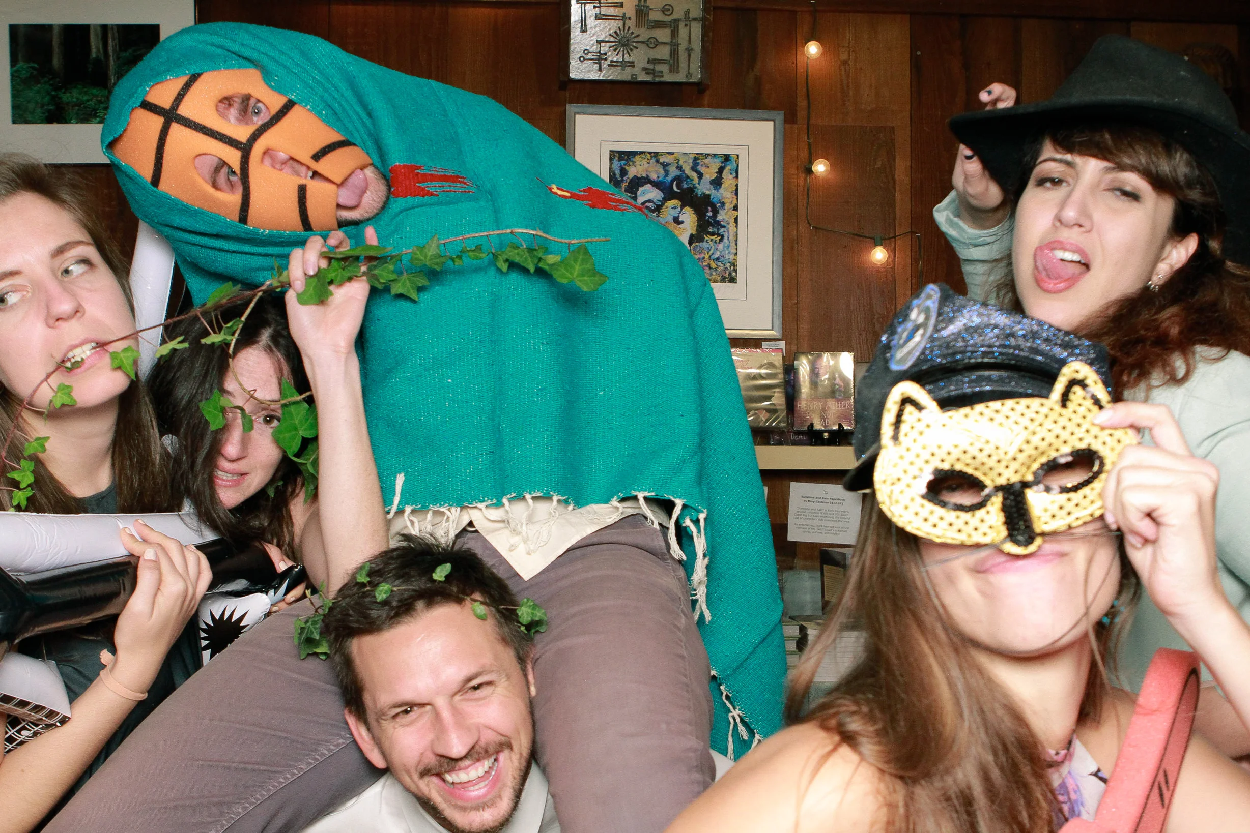 SF-Photo-Booth-Oakland-Wedding-0012-0269.jpg