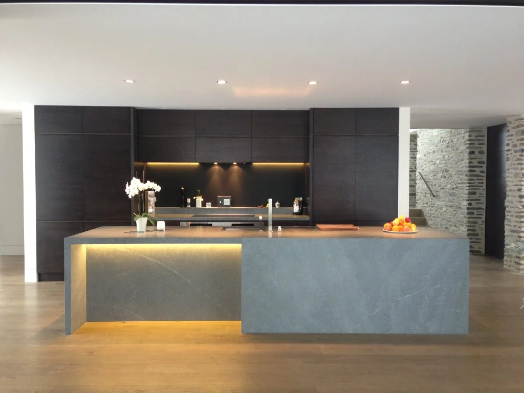 James Residence Kitchen Image 2.JPG