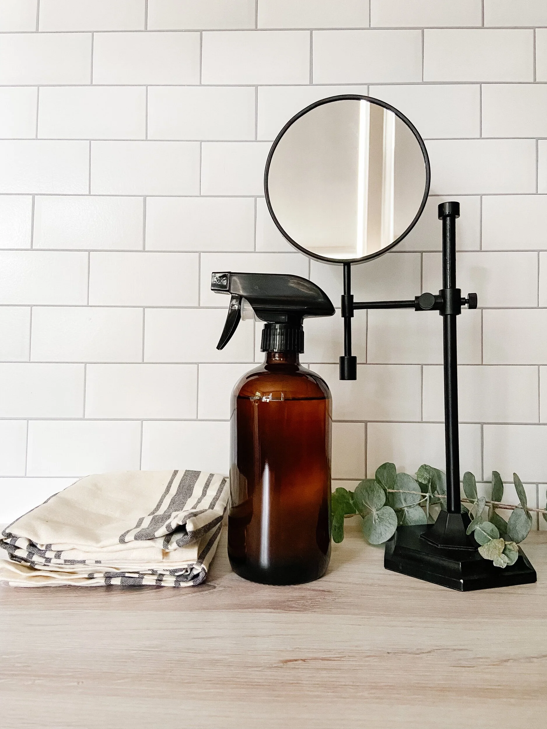 DIY Natural Glass Cleaner