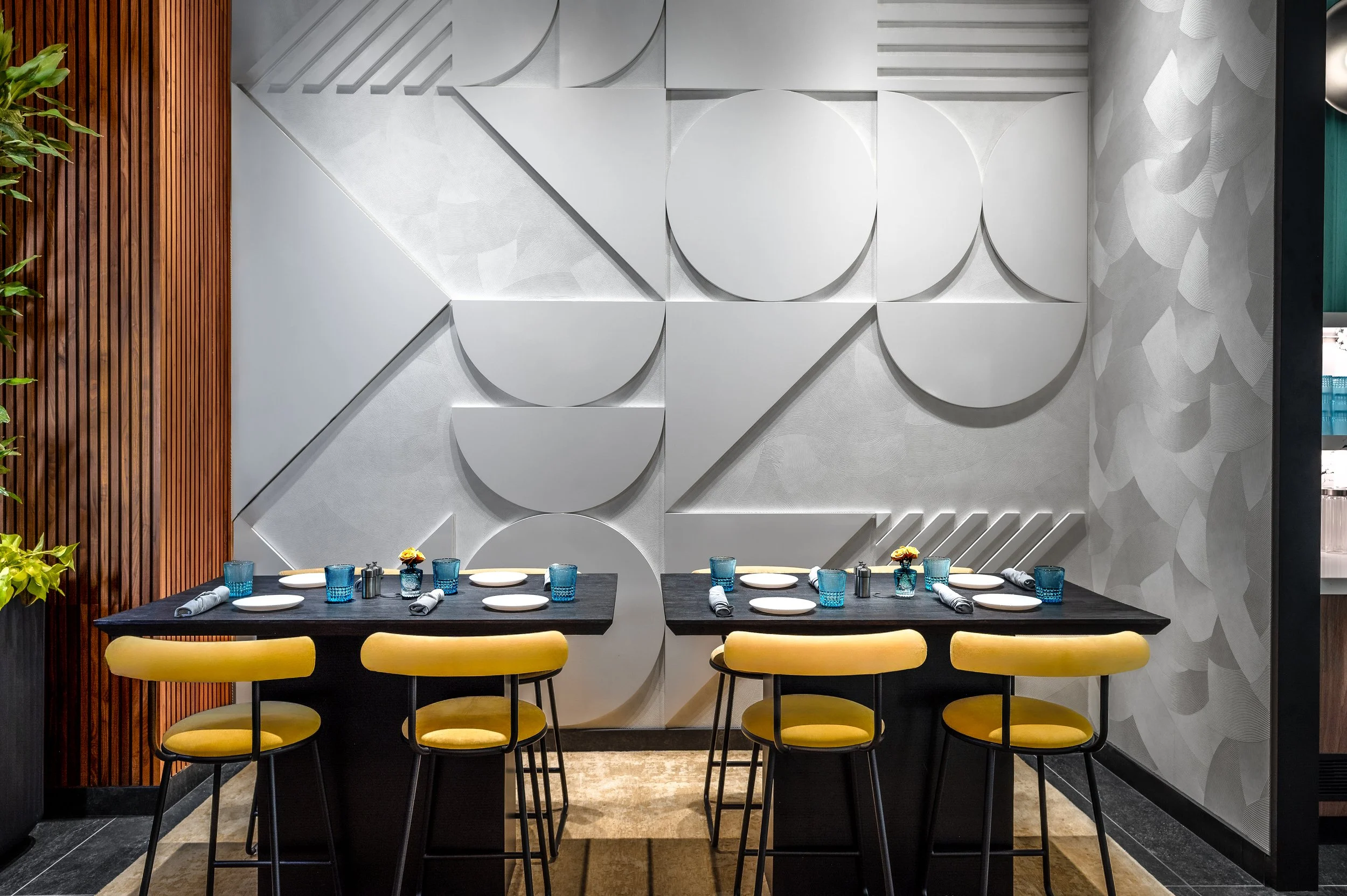 WorthWyldInterior_Dining_Nook_1point copy.jpg