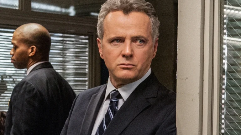 aidan-quinn-elementary-cbs.jpg