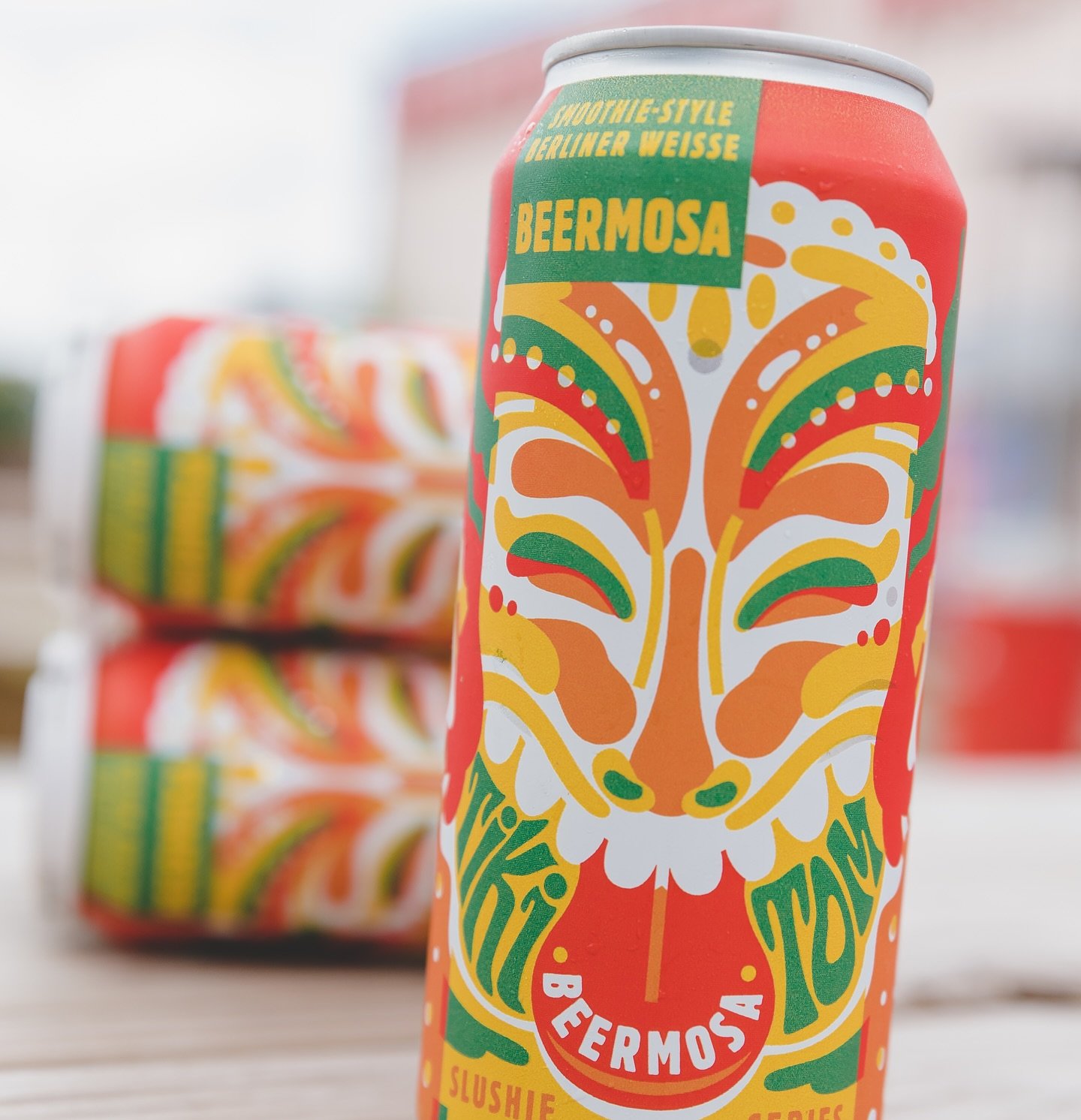 When we created Beermosa it was with Sundays in mind. What evolved from a splash of OJ in our house made Witbier evolved into this fruited sour created with four different types of oranges. We took the mimosa and made it as Wisconsin as it could be. 