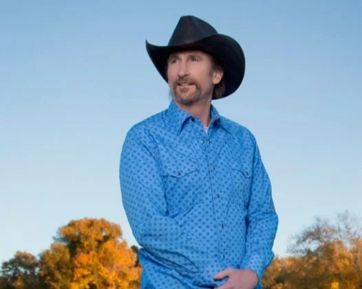 Join Nashville Recording Artist Glen Shelton in the March Listening Room